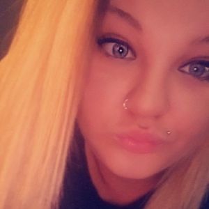 Meet your Posher, Brittani